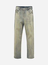 Jeans mit Gothic-Buchstaben-Print